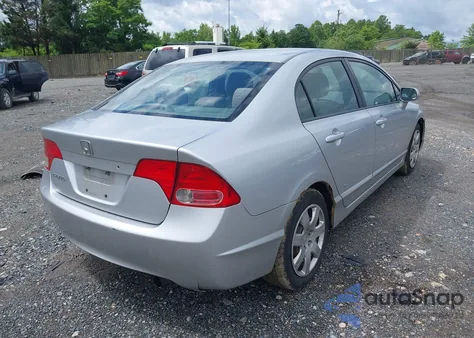 2008 Honda Civic Lx z USA, uszkodzony, nr VIN 2HGFA15518H344799